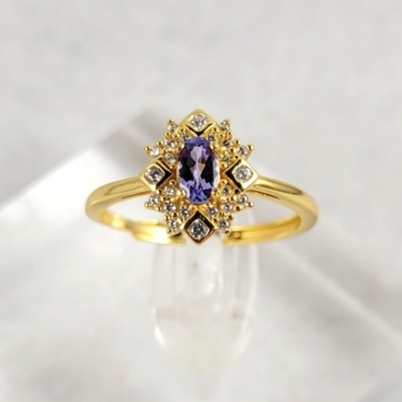 Antique Style 1/4ct Natural Tanzanite Ring - Picture 16 of 16